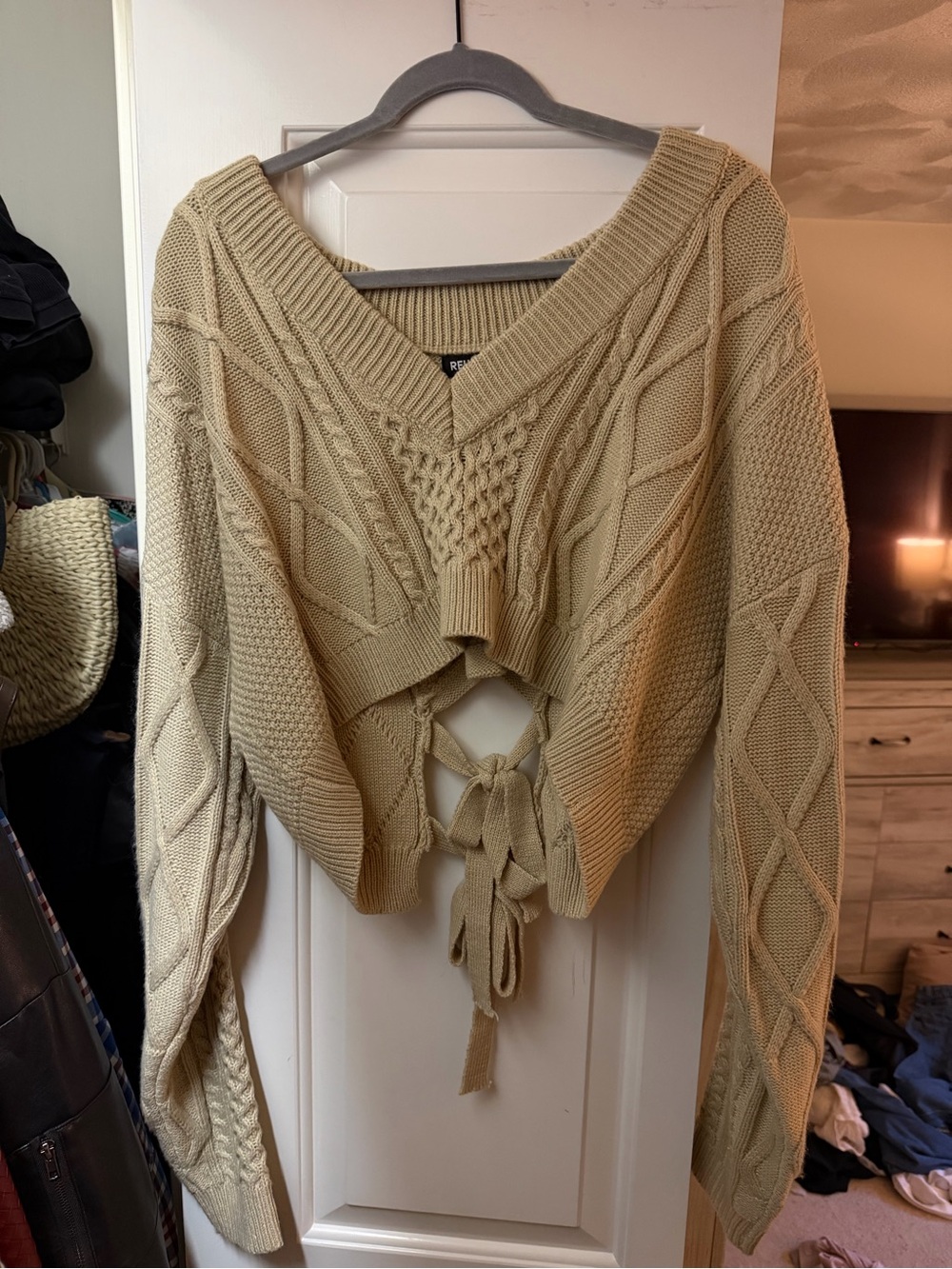 Beige Cable-Knit V-Neck Sweater with Lace-Up Back